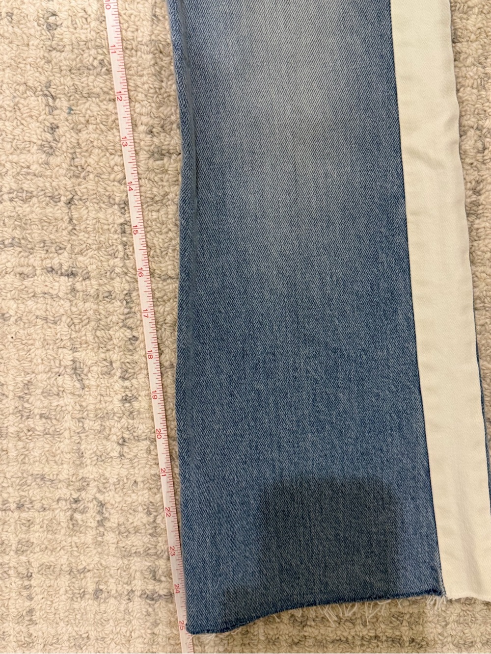 Frame Le Color-block Cropped Mini Boot
Jeans - Picture 7 of 7
